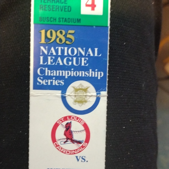1985 game 4 world series baseball ticket stub - Picture 3 of 4